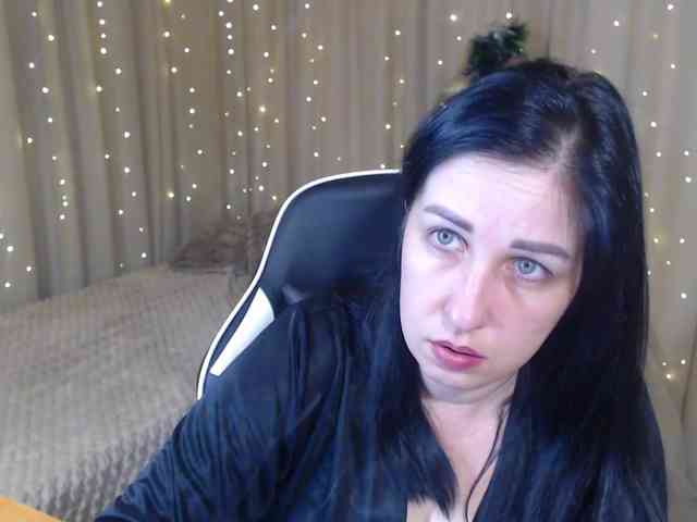 JillStevens Live Webcam on BongaCams