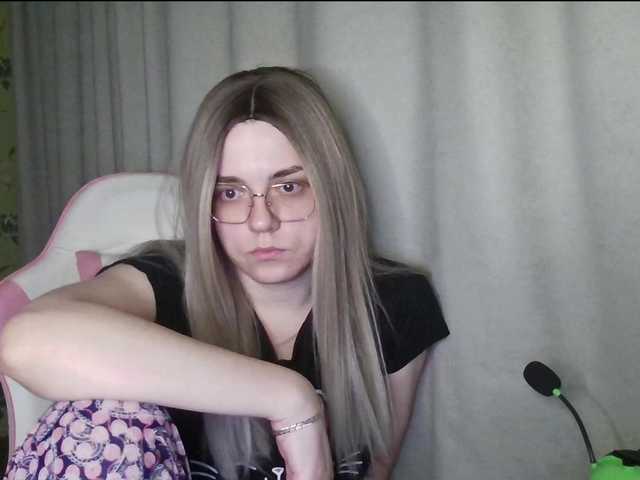 RuthSimp's BongaCams show and profile