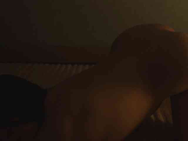 MissFreyaXXX webcam