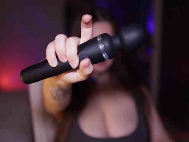 MissFreyaXXX webcam