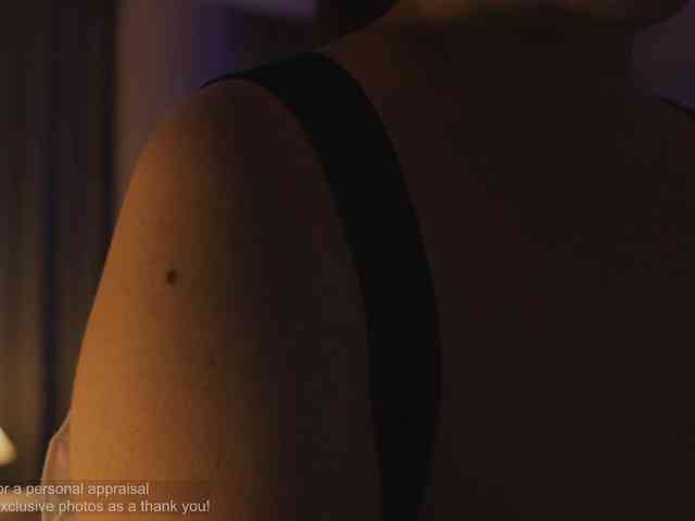MissFreyaXXX webcam