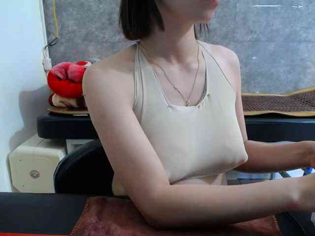 HotQueen93 HotQueen93