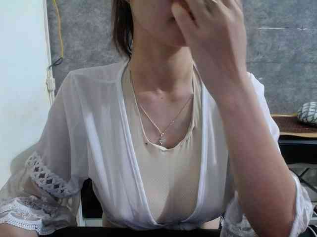 HotQueen93 webcam