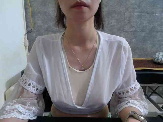 HotQueen93 webcam