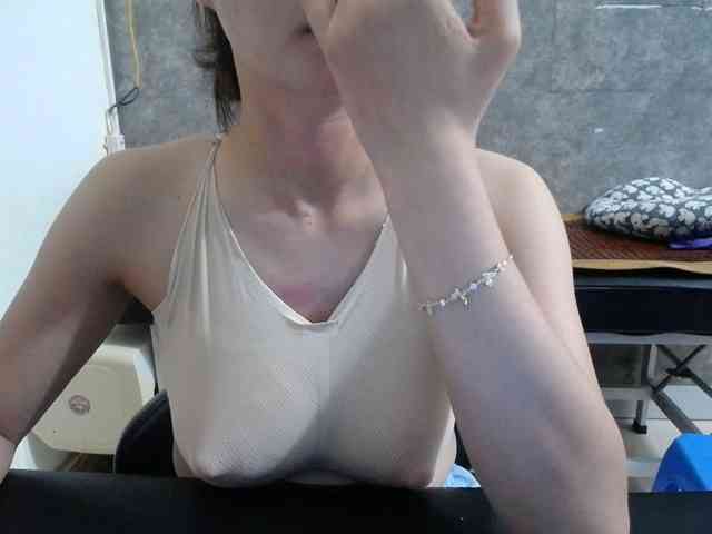 HotQueen93 webcam