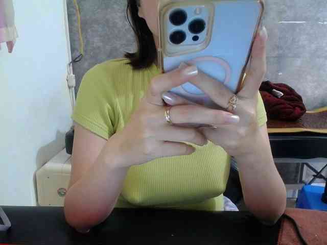 HotQueen93 HotQueen93