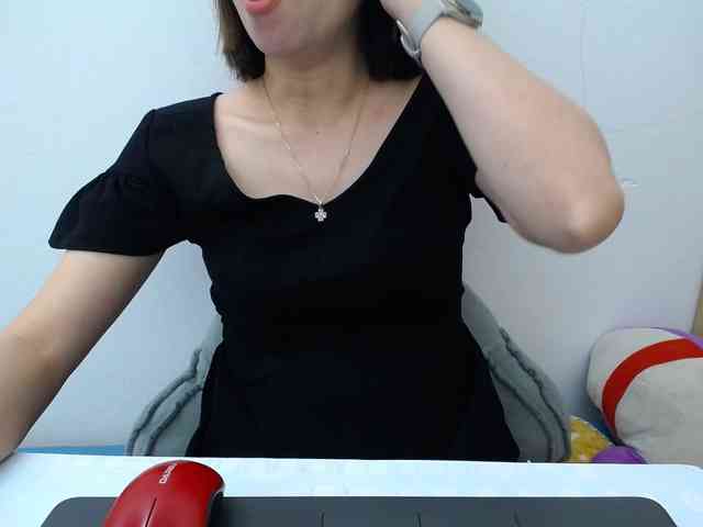 HotQueen93