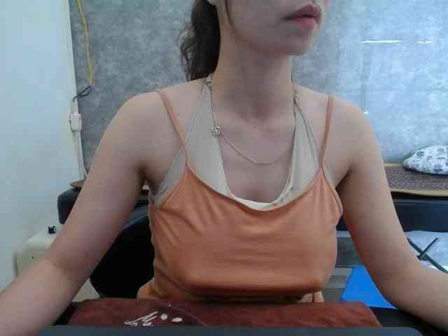 HotQueen93