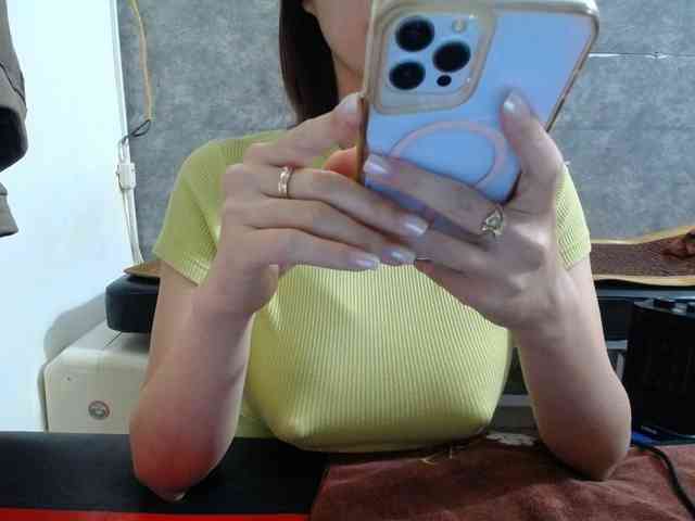 HotQueen93 HotQueen93