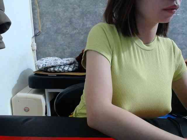 HotQueen93 HotQueen93