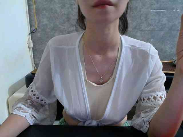HotQueen93 webcam