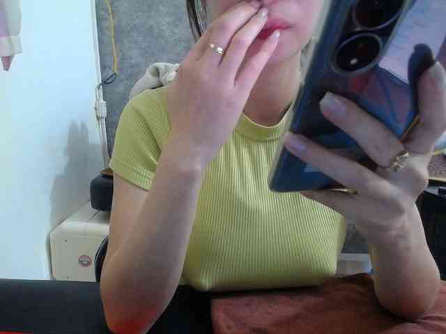 HotQueen93 HotQueen93