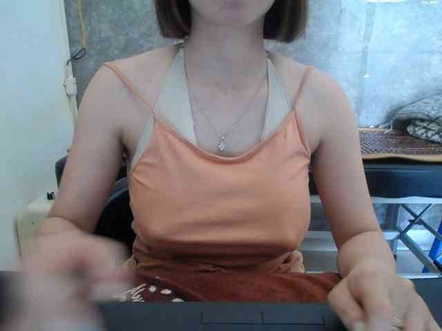 HotQueen93 webcam