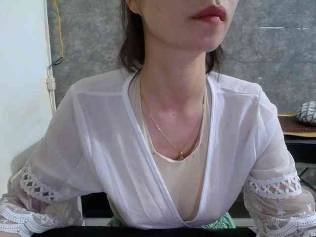 HotQueen93 webcam