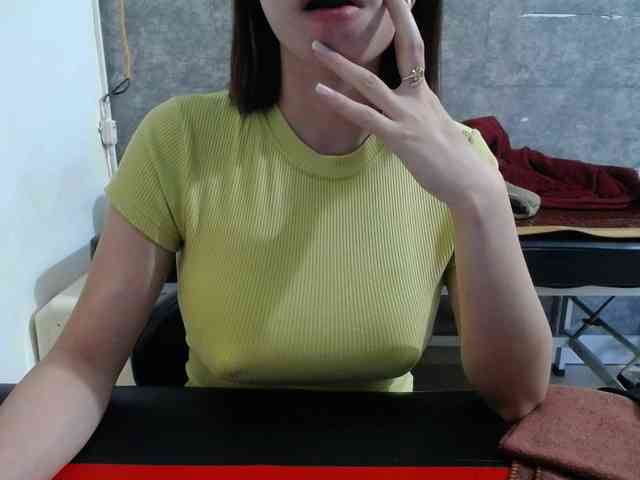 HotQueen93 HotQueen93