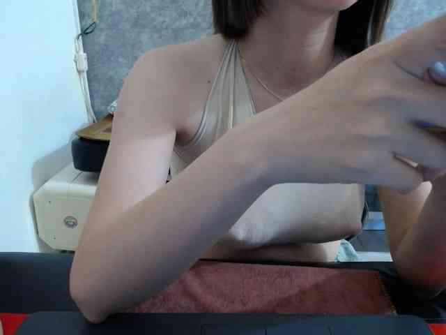 HotQueen93 HotQueen93