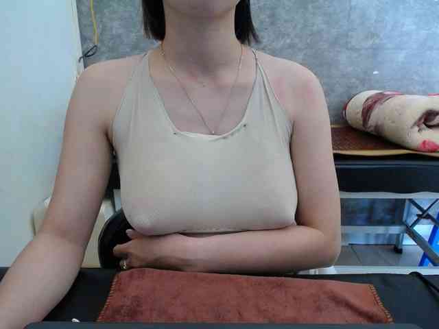 HotQueen93 HotQueen93