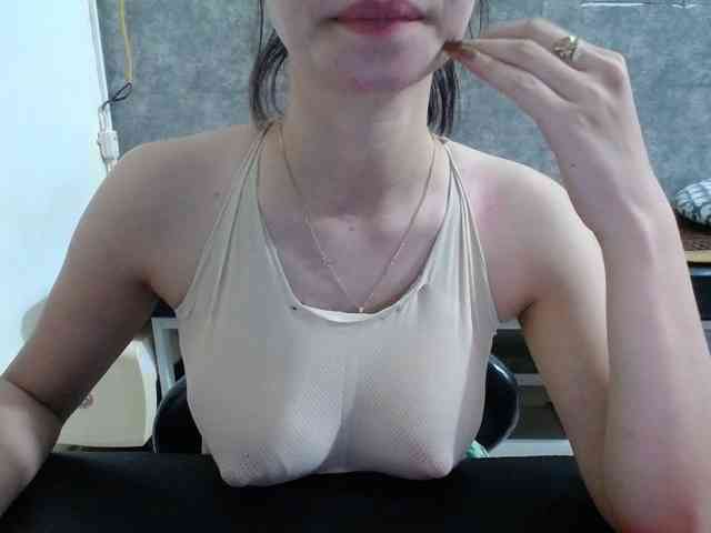 HotQueen93 webcam
