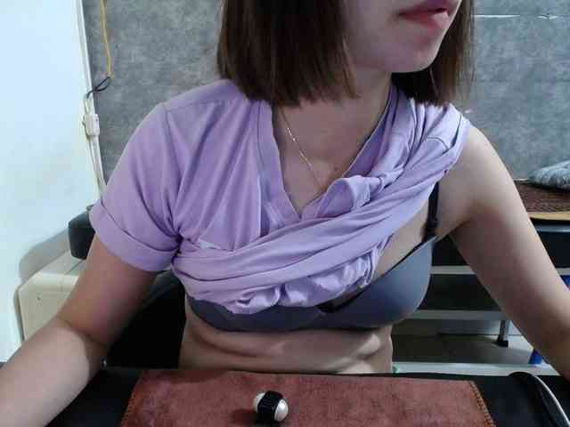 HotQueen93 HotQueen93