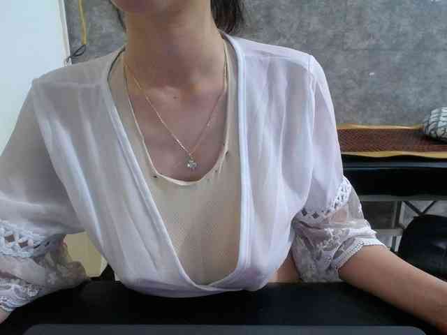 HotQueen93 webcam