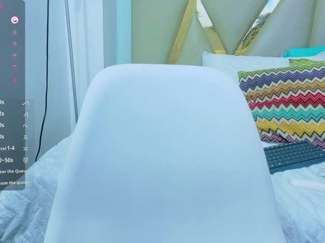  HornyVirginn chat room