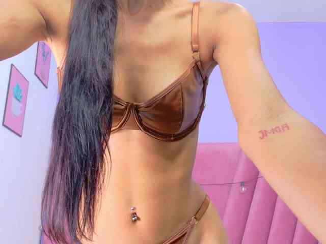 Hornyvirginn webcam