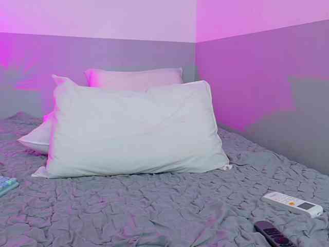 Hornyvirginn webcam