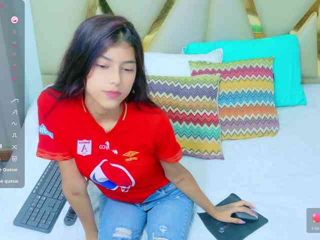 Hornyvirginn webcam