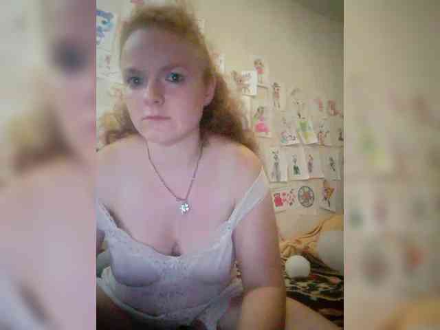 Rae-Jeannie webcam