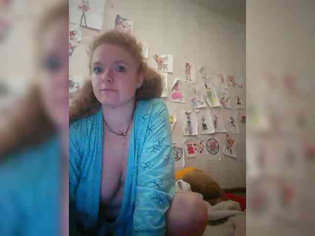 Rae-Jeannie webcam
