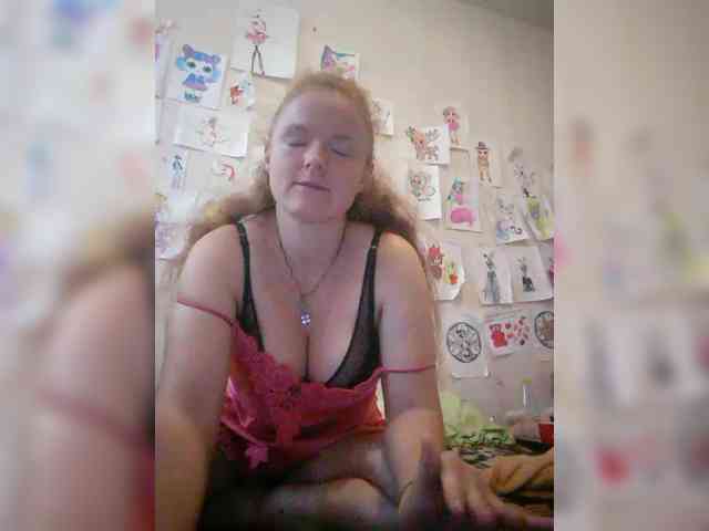 Rae-Jeannie webcam