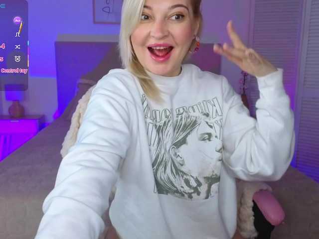 milena-sexyy's BongaCams show and profile