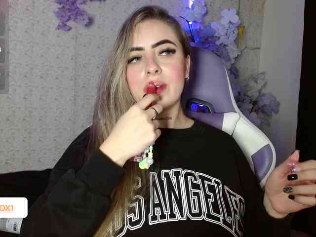 NaomiFox1