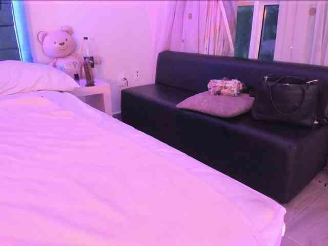 Gabrielle22444 webcam