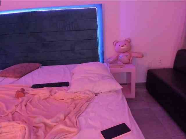 Gabrielle22444 webcam