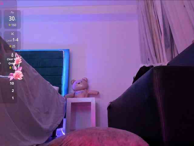Gabrielle22444 webcam