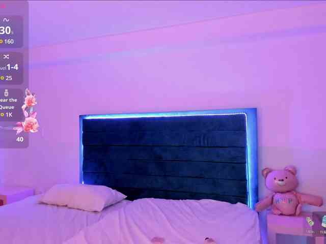 Gabrielle22444 webcam
