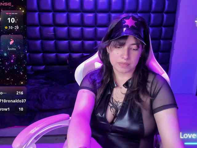 VileettaMiller webcam