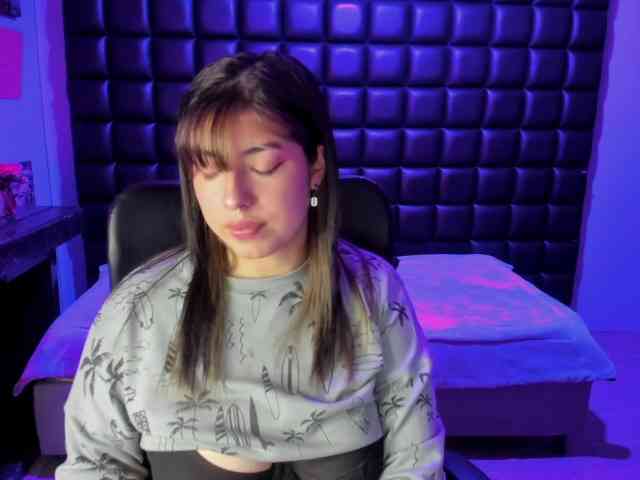 VileettaMiller VileettaMiller