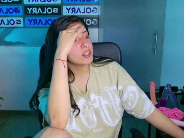 VileettaMiller webcam