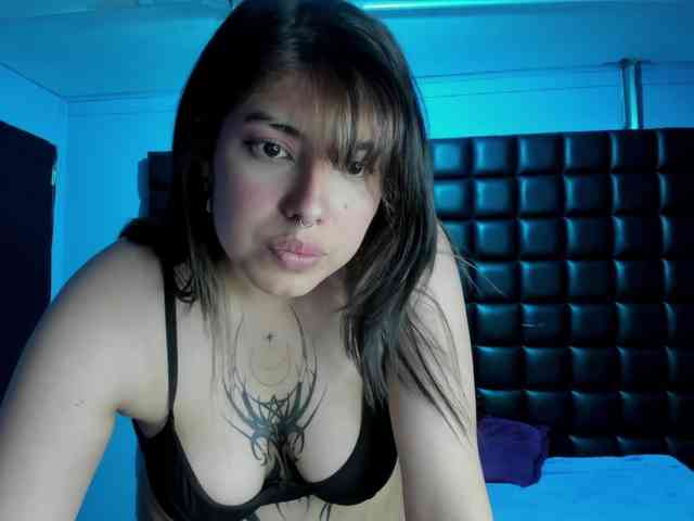 VileettaMiller VileettaMiller