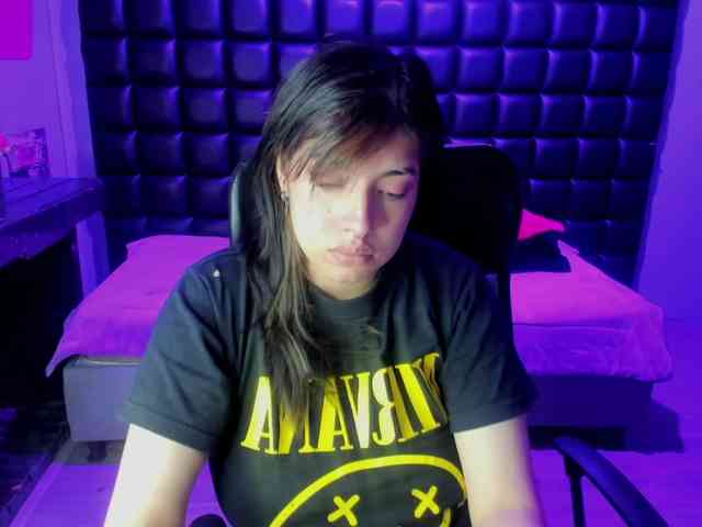 VileettaMiller VileettaMiller