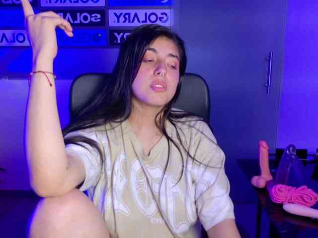 VileettaMiller webcam