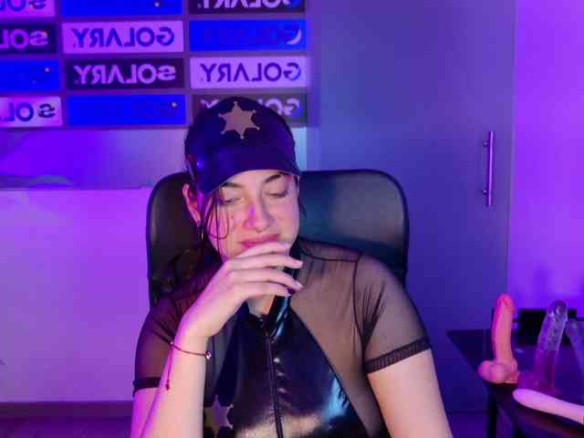 VileettaMiller webcam