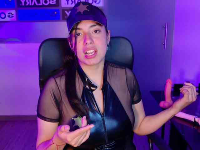 VileettaMiller webcam