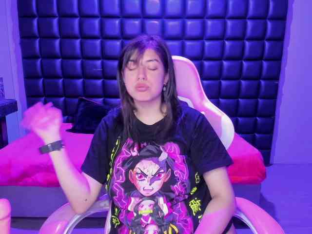 VileettaMiller webcam