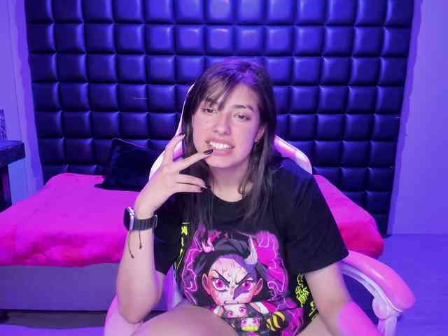 VileettaMiller webcam