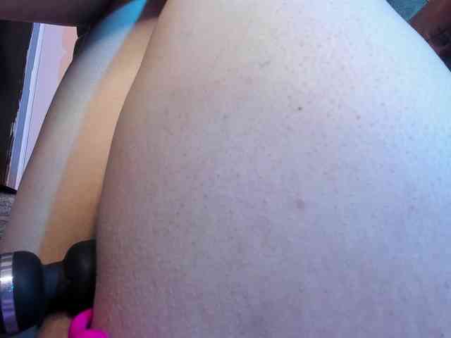 VileettaMiller webcam