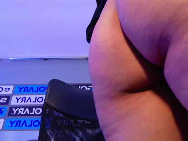 VileettaMiller webcam