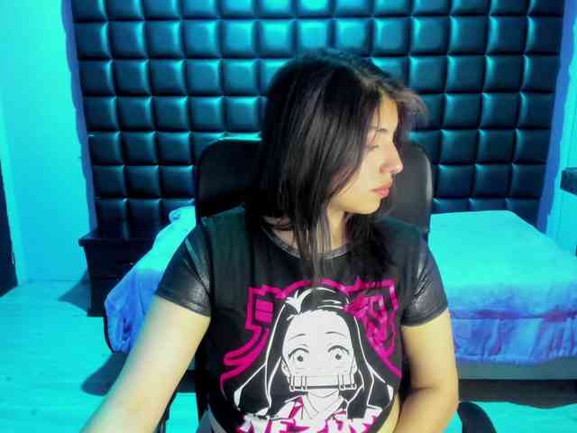 VileettaMiller webcam